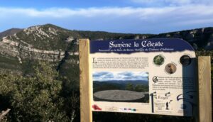 Sentier à Sumène